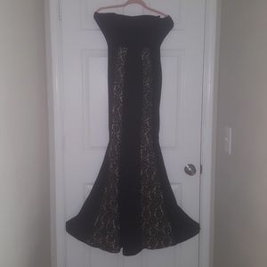 WINDSOR Strapless Mermaid Gown